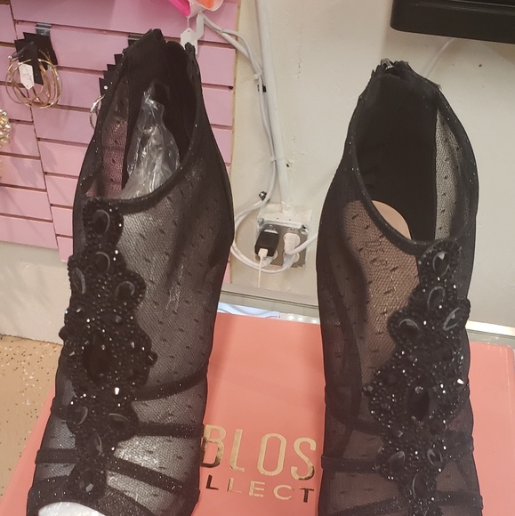 Peeptoe meshed high heels - Picture 6 of 6